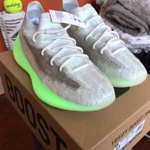 Yeezy Boost 380 Calcite “Glow” Size 11 DS